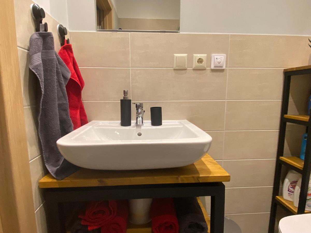 Pearl - New And Cosy Apartment Close To Center リガ エクステリア 写真